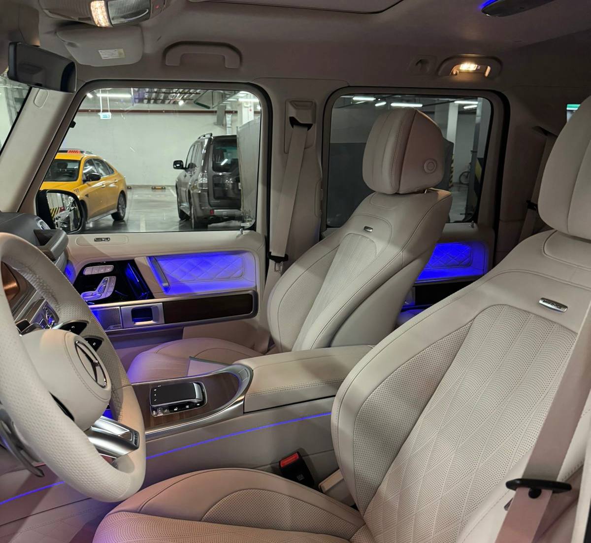 Mercedes-Benz G-Class G63 AMGid-3639