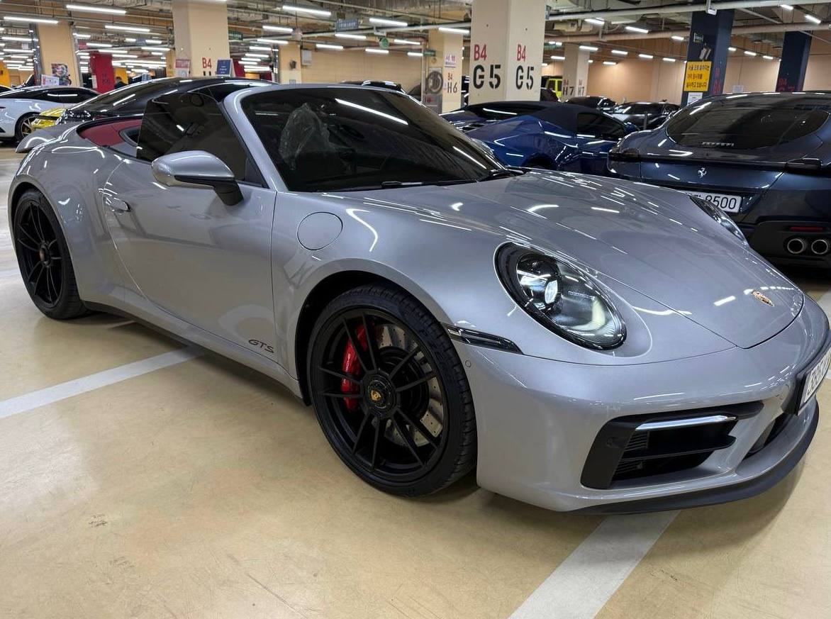 Porsche 911 Carrera 4 GTS Cabrioid-3640