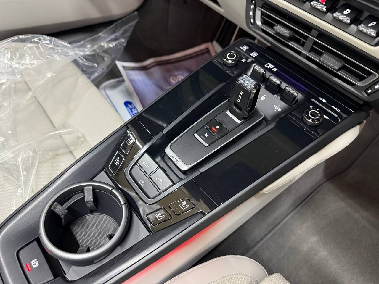 Porsche 911 Carrera 4 GTS Cabrioid-3640