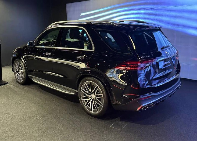 Mercedes-Benz GLE-Class 53 4M AMGid-3642