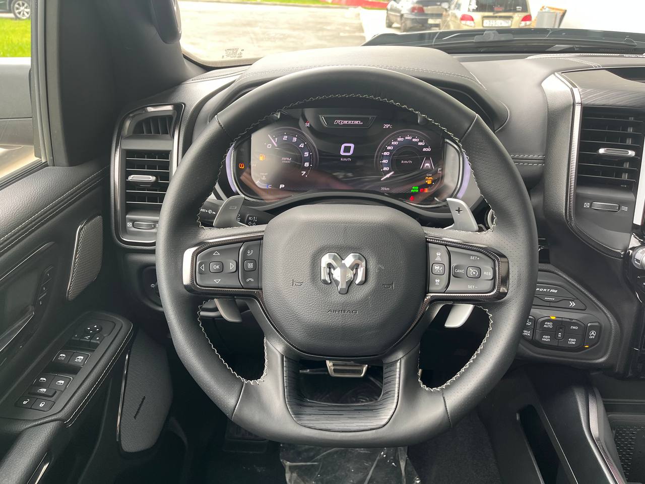 Dodge Ram 1500 REBELid-4528