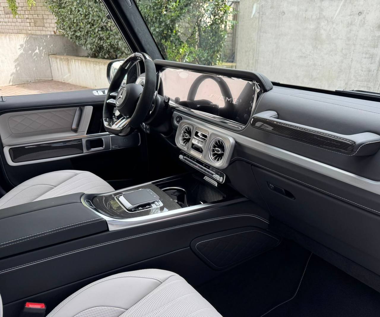 Mercedes-Benz G-Class 63 AMGid-4532