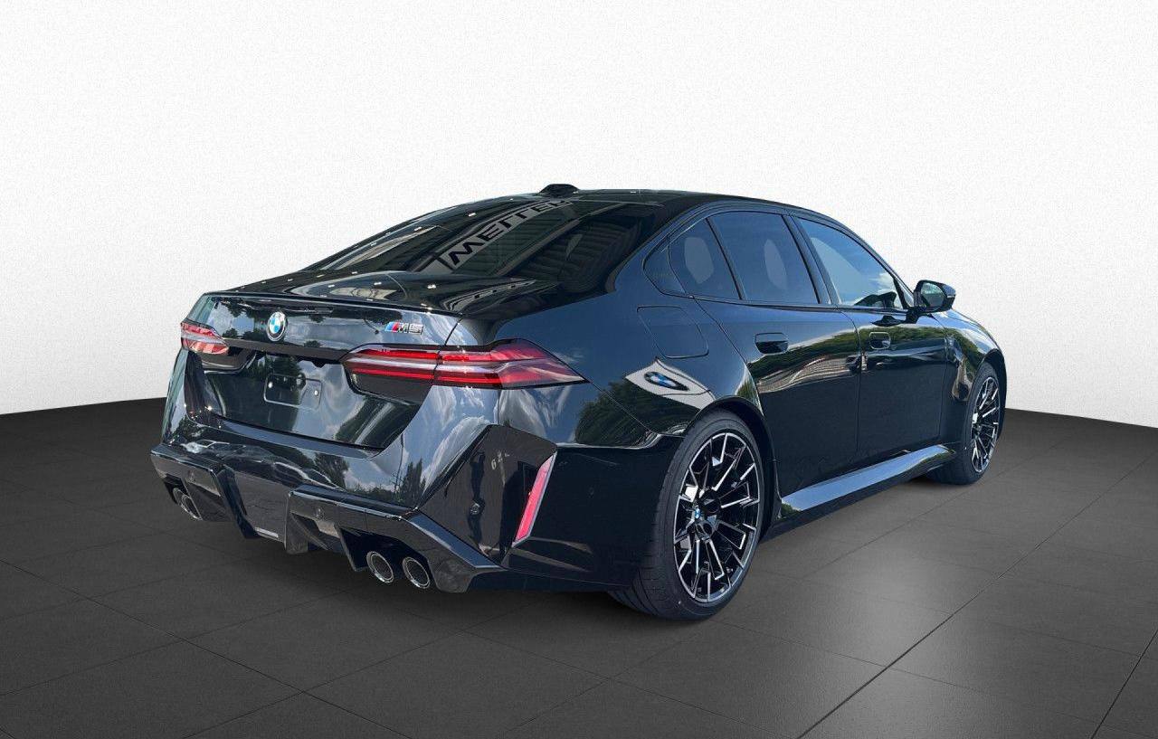 BMW M5 id-4541