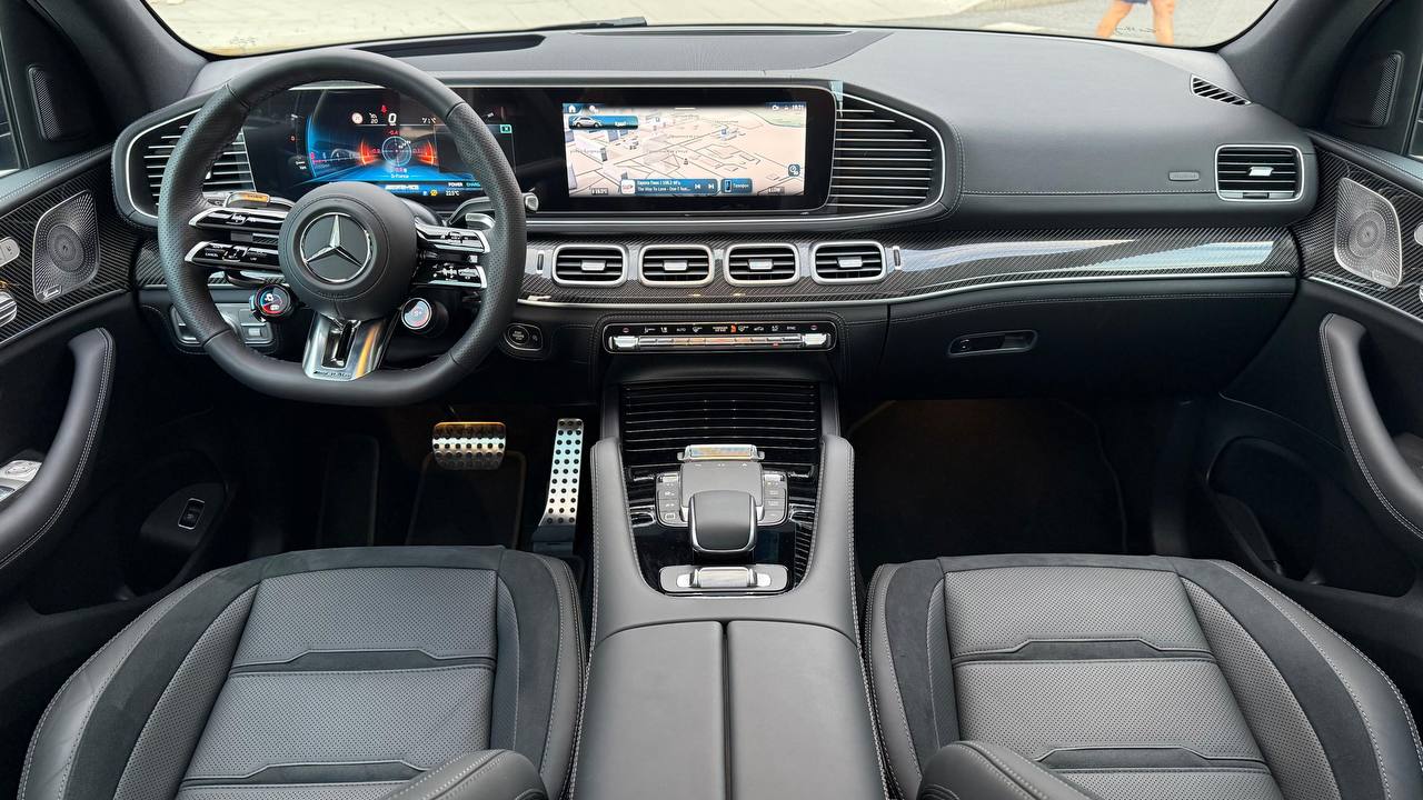 Mercedes-Benz GLE-Class 53 AMGid-4835