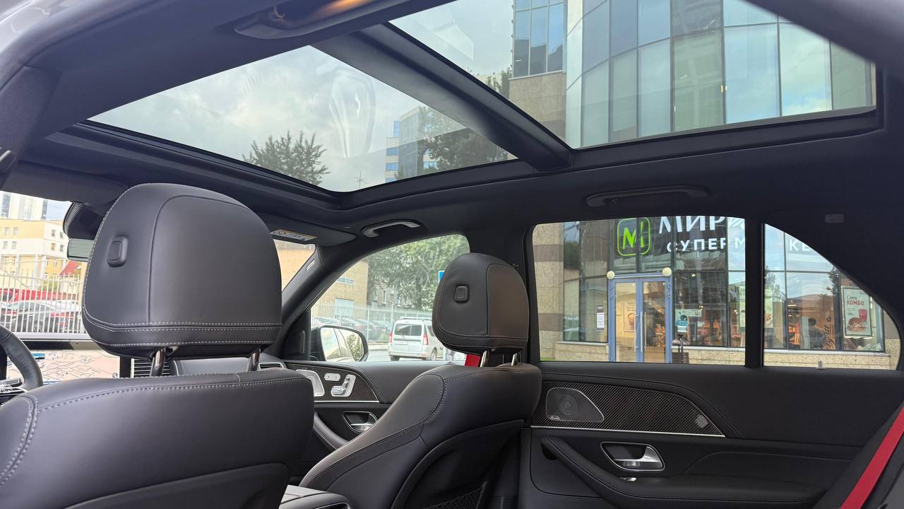 Mercedes-Benz GLE-Class 53 AMGid-4835