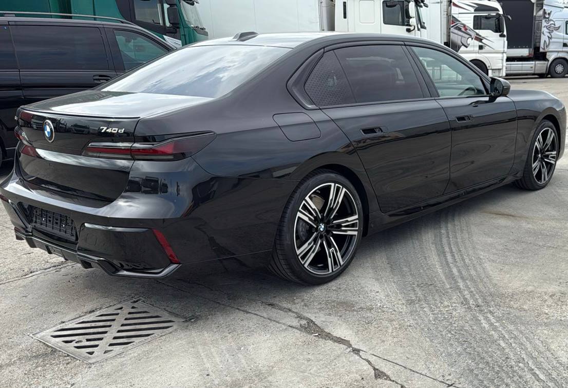 BMW 7 series 740d xDrive Msportid-5089