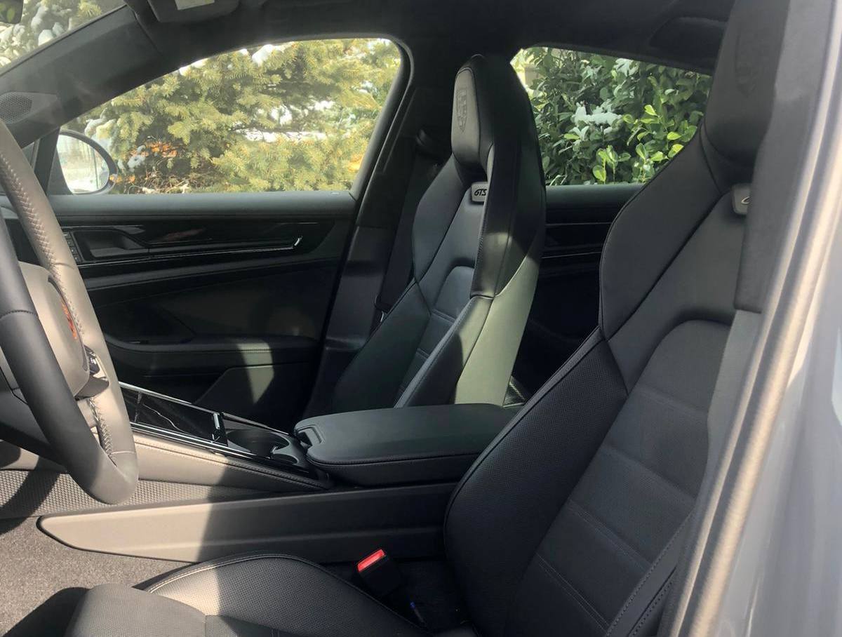 Porsche Panamera GTSid-3424