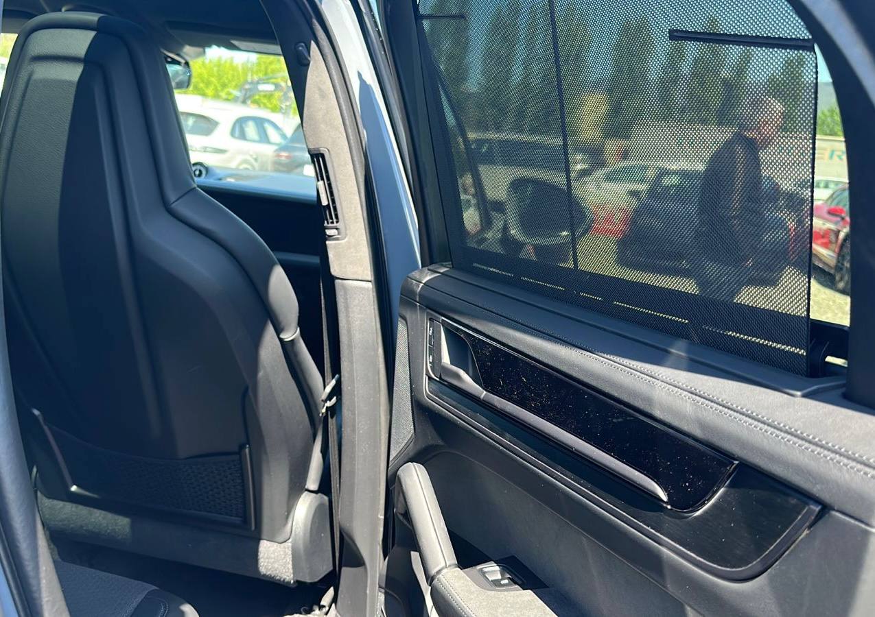 Porsche Cayenne Coupe GTSid-3425