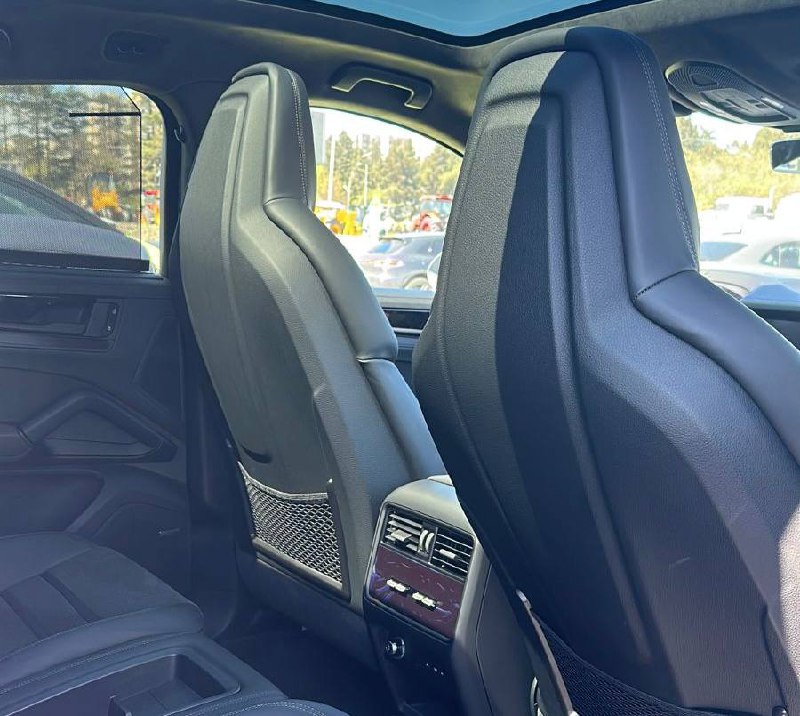 Porsche Cayenne Coupe GTSid-3425