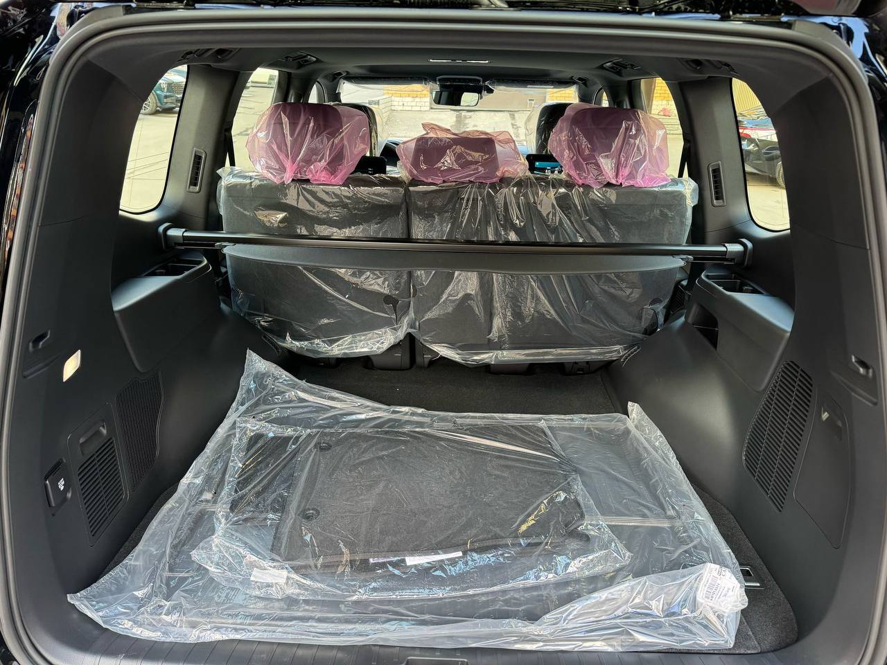 Toyota Land Cruiser 300id-3432