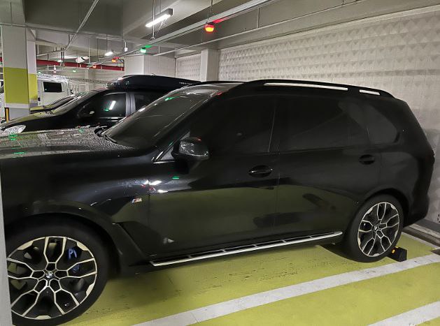 BMW X7 xdrive 40i msptid-3649