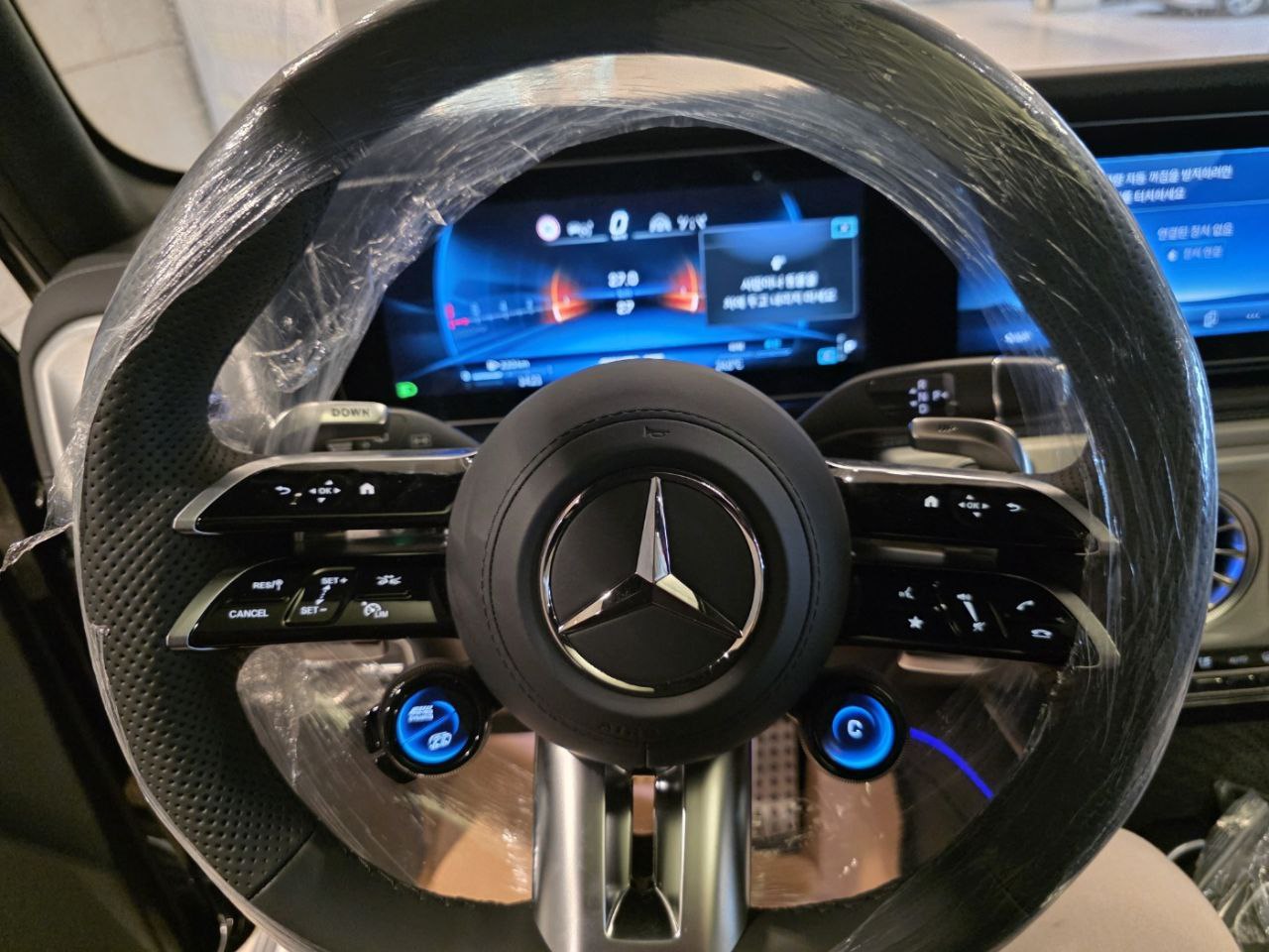 Mercedes-Benz G-Class 63 AMGid-3652