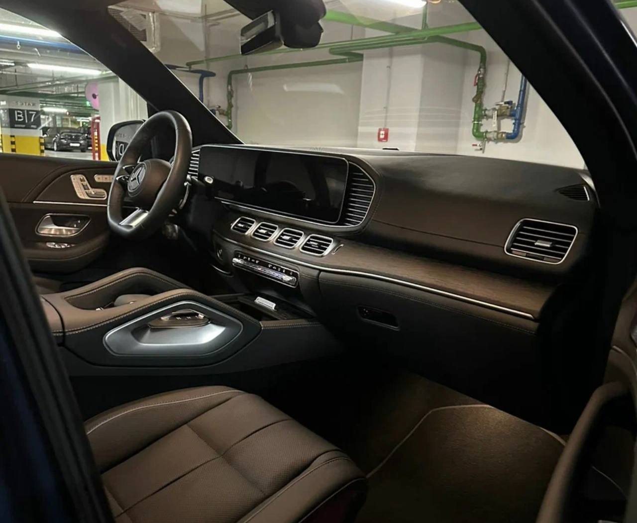 Mercedes-Benz GLS-Class 450did-4158