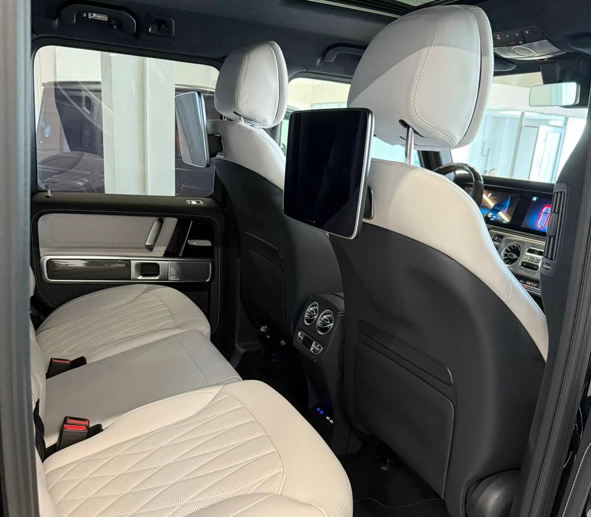 Mercedes-Benz G-Class 63 AMGid-4165