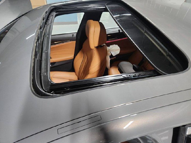 BMW 5 series 20iid-4546