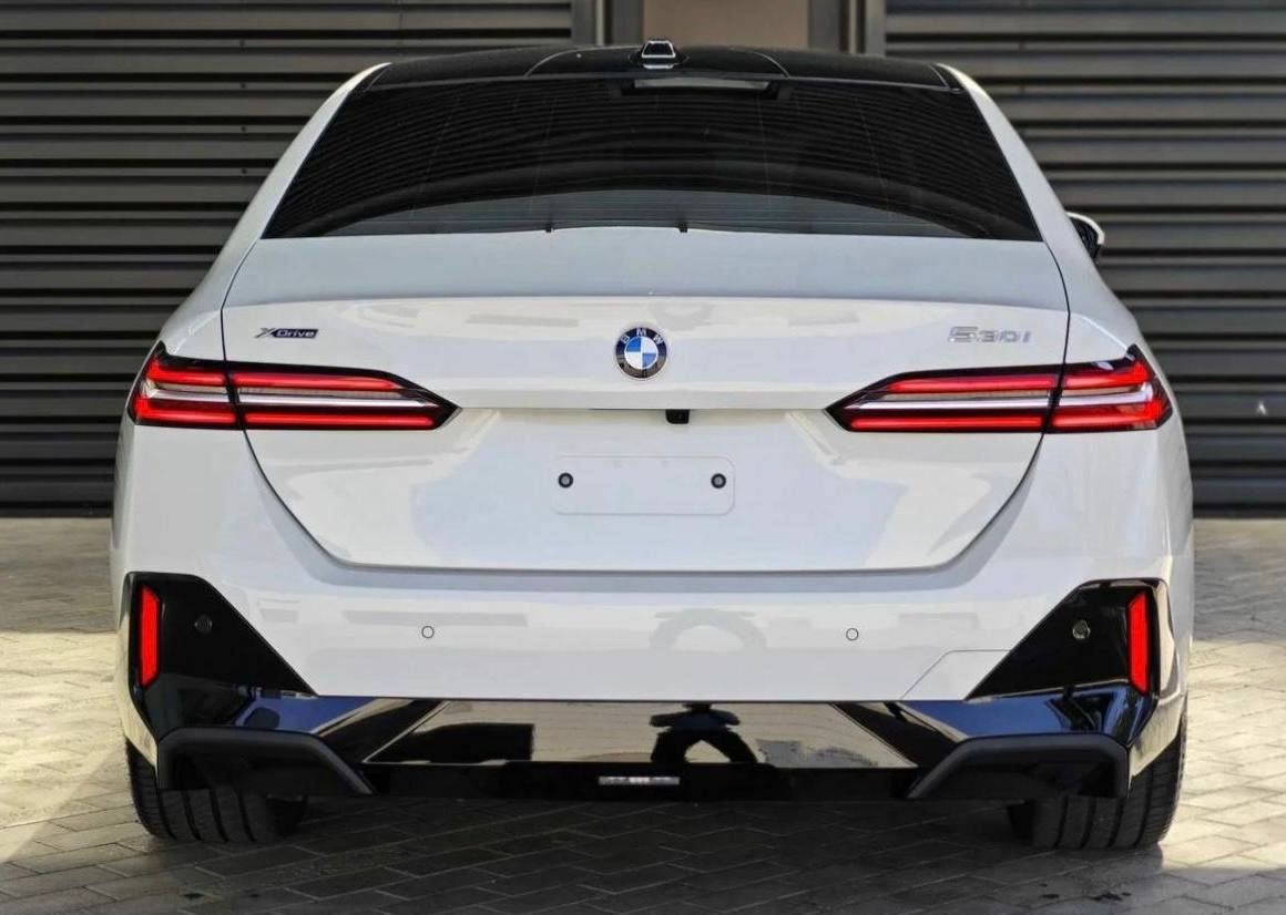 BMW 5 series 530iid-4547