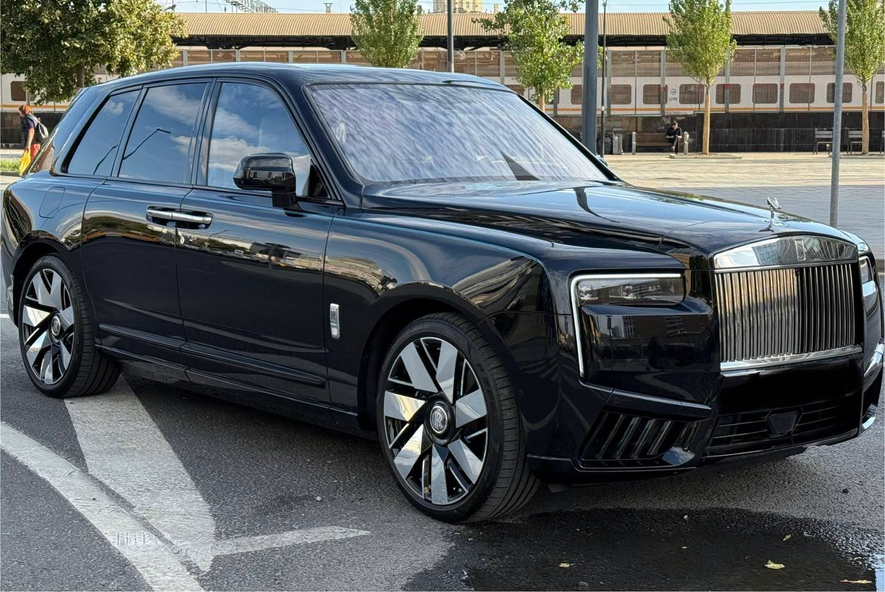 Rolls-Royce Cullinan id-5098