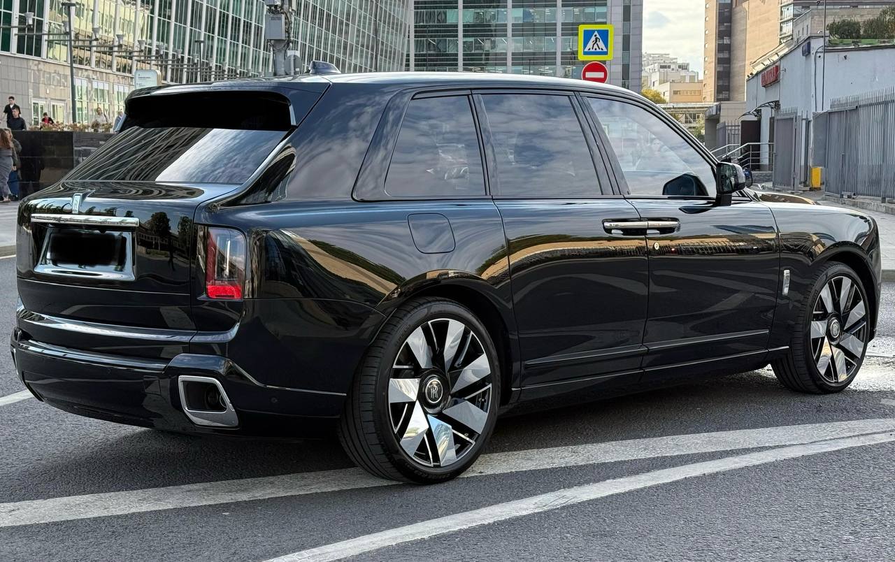 Rolls-Royce Cullinan id-5098