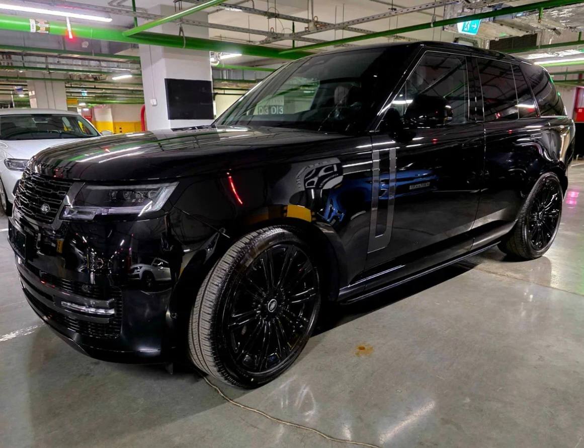 Land Rover Range Rover P400 HSEid-3665