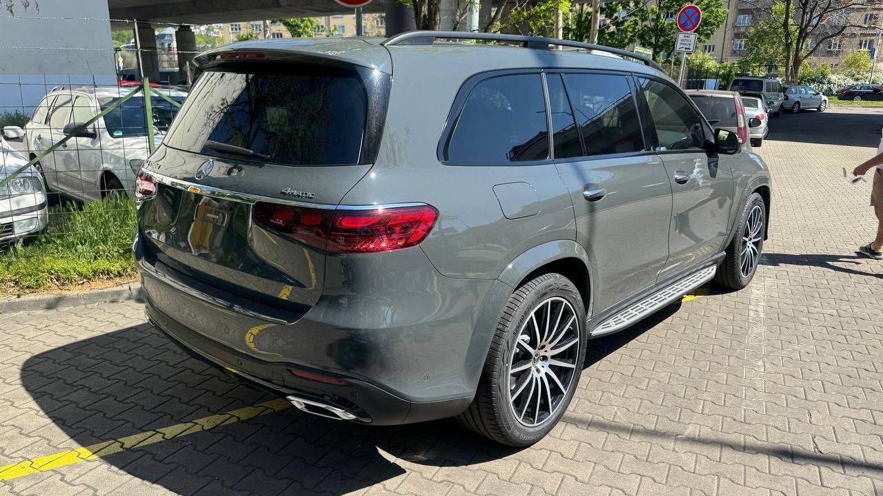 Mercedes-Benz GLS-Class 450did-3672