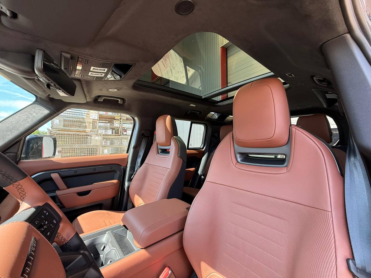 Land Rover Defender Octaid-4558