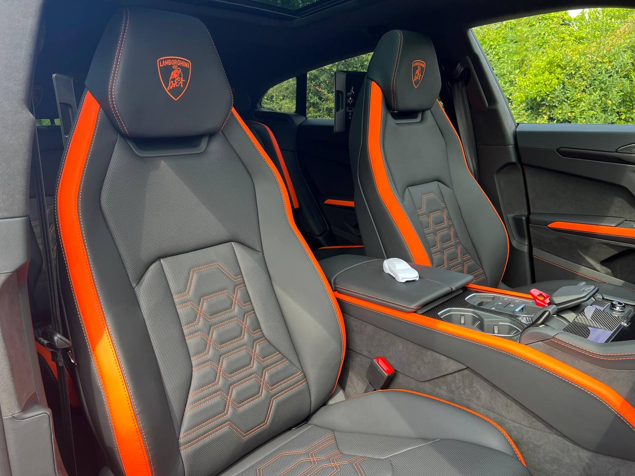 Lamborghini URUS SE id-4568