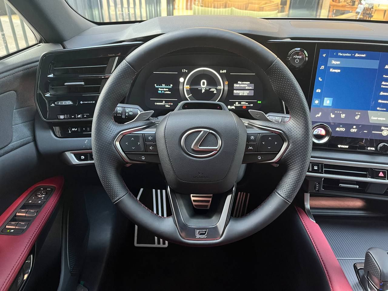 Lexus RX 500hid-5104