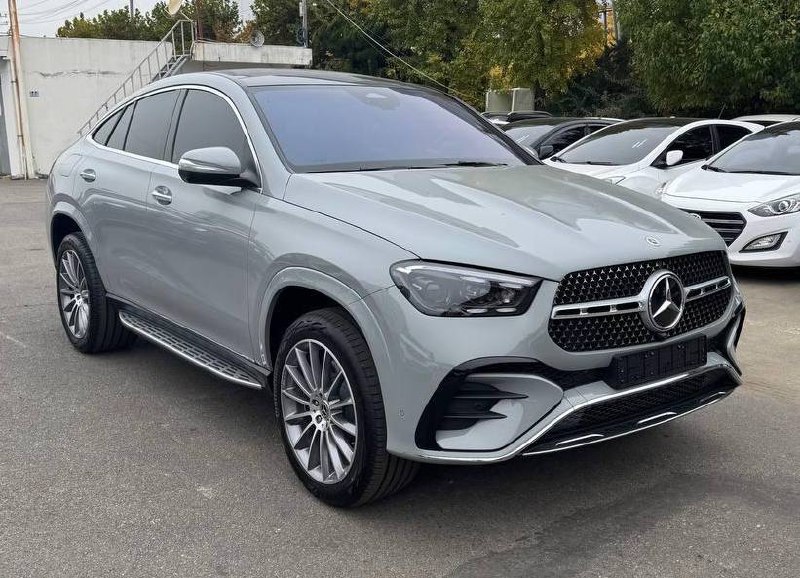 Mercedes-Benz GLE-Class 450 4Mid-5556