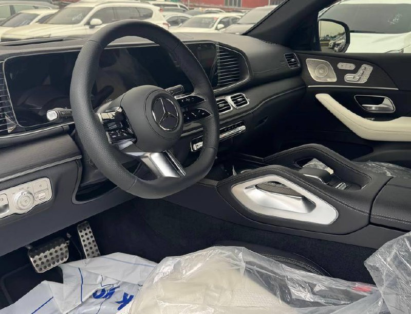 Mercedes-Benz GLE-Class 450 4Mid-5556