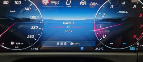 Mercedes-Benz E-Class 200id-3676