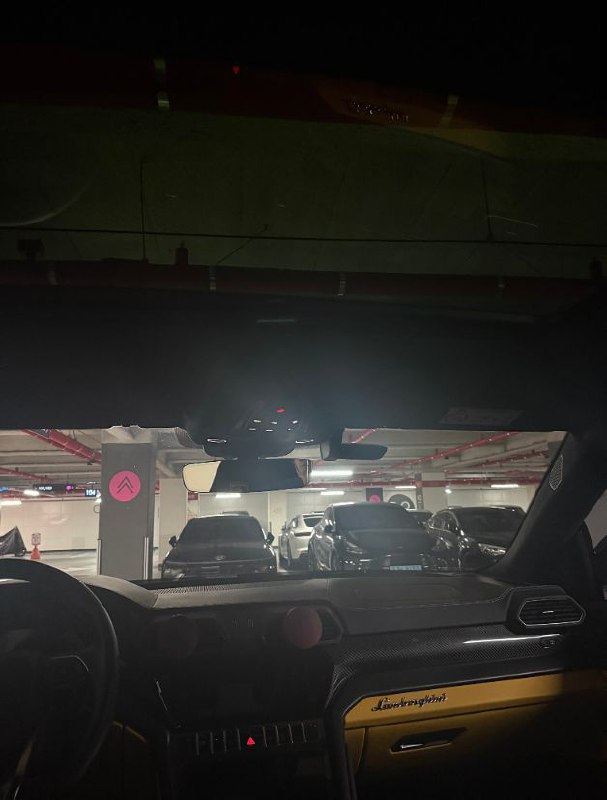 Lamborghini Urus Sid-3683