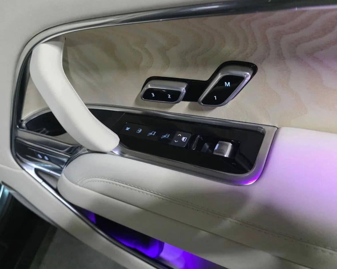 Land Rover Range Rover P615 SV Longid-3698