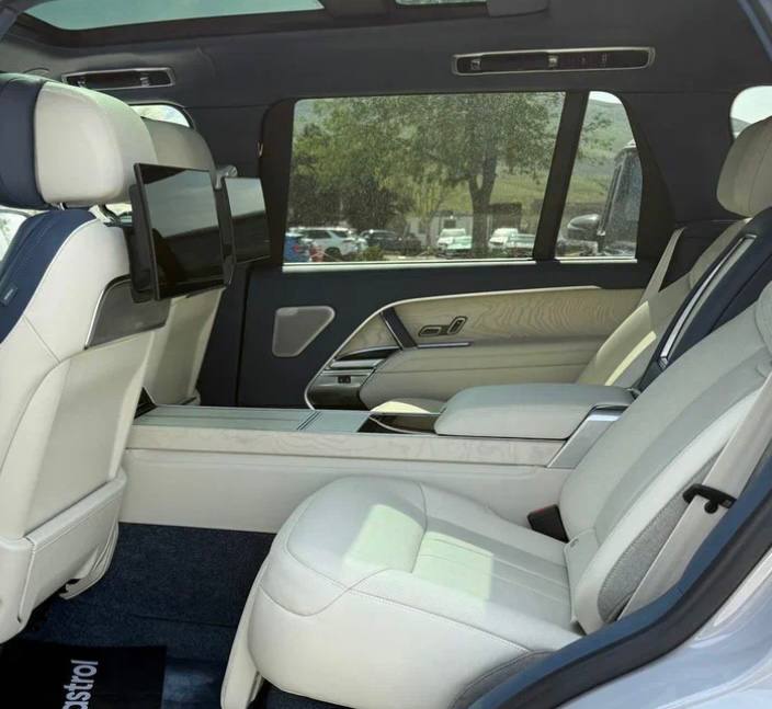 Land Rover Range Rover P615 SV Longid-3699