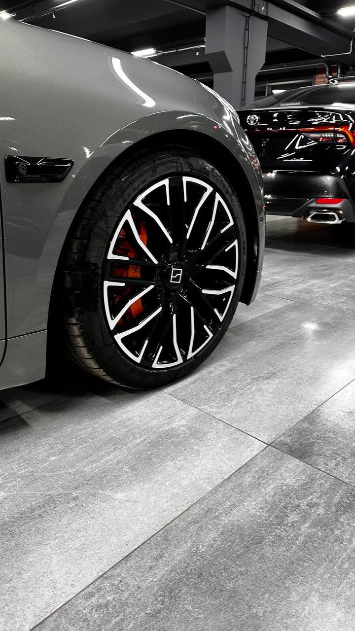 ZEEKR 001 RESTid-4212