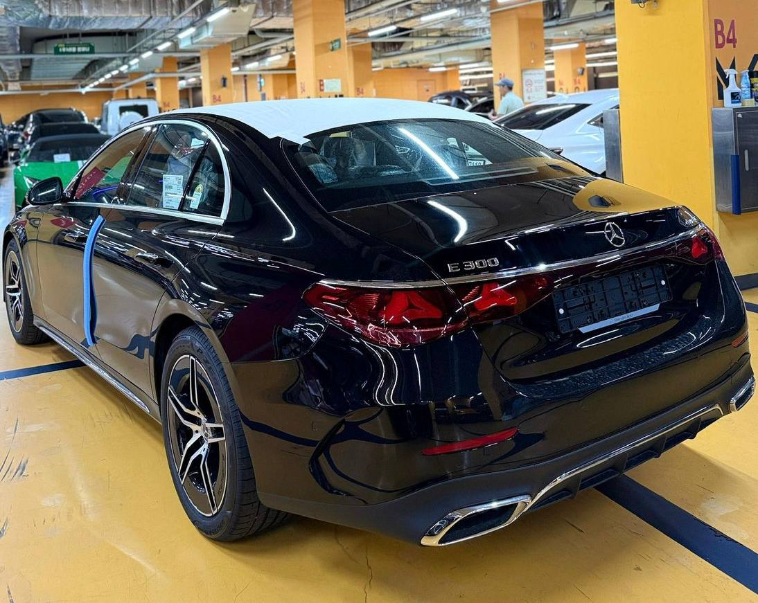 Mercedes-Benz E-Class 300 4M Sportid-4856