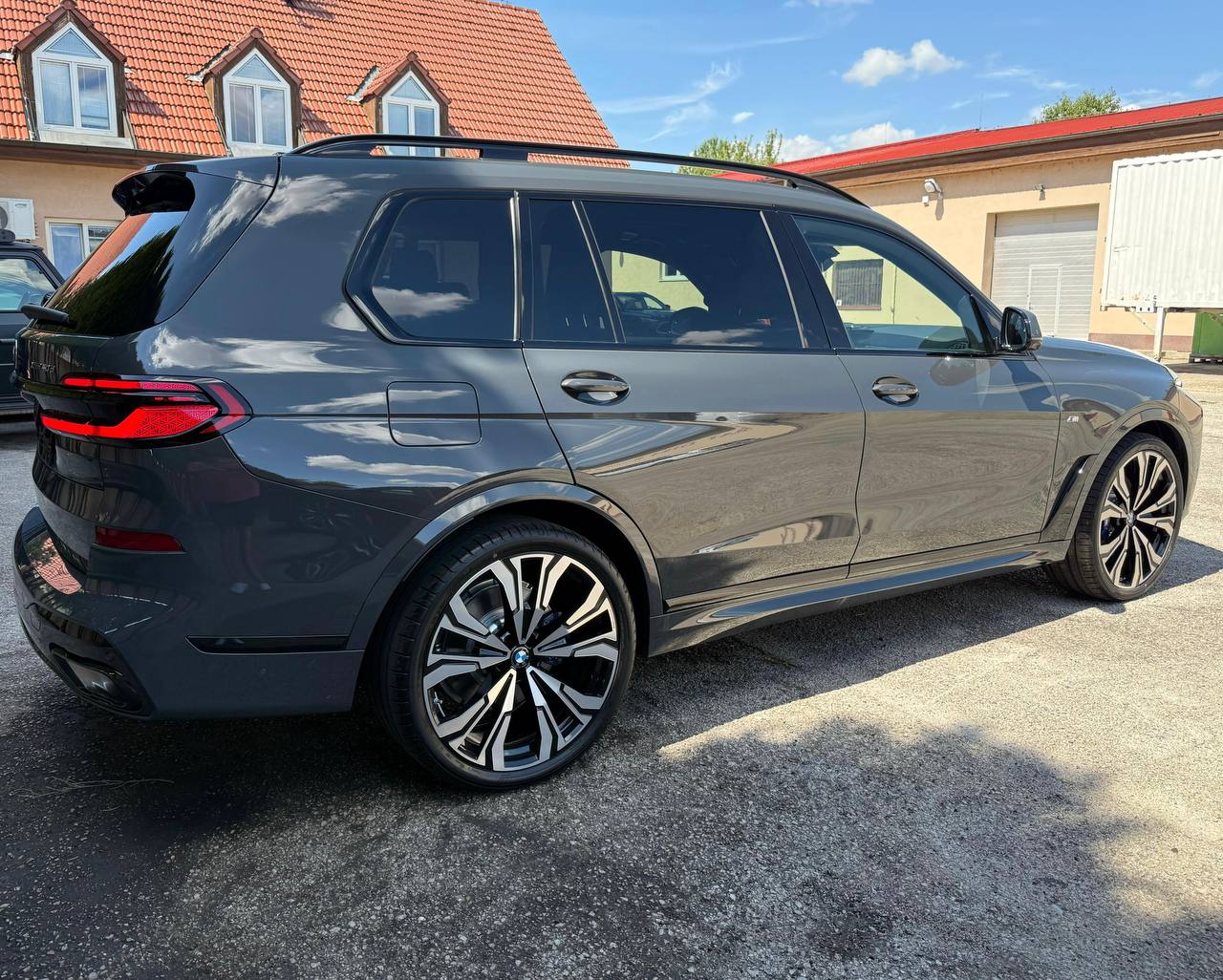 BMW X7 xDrive 40d Msportid-4860