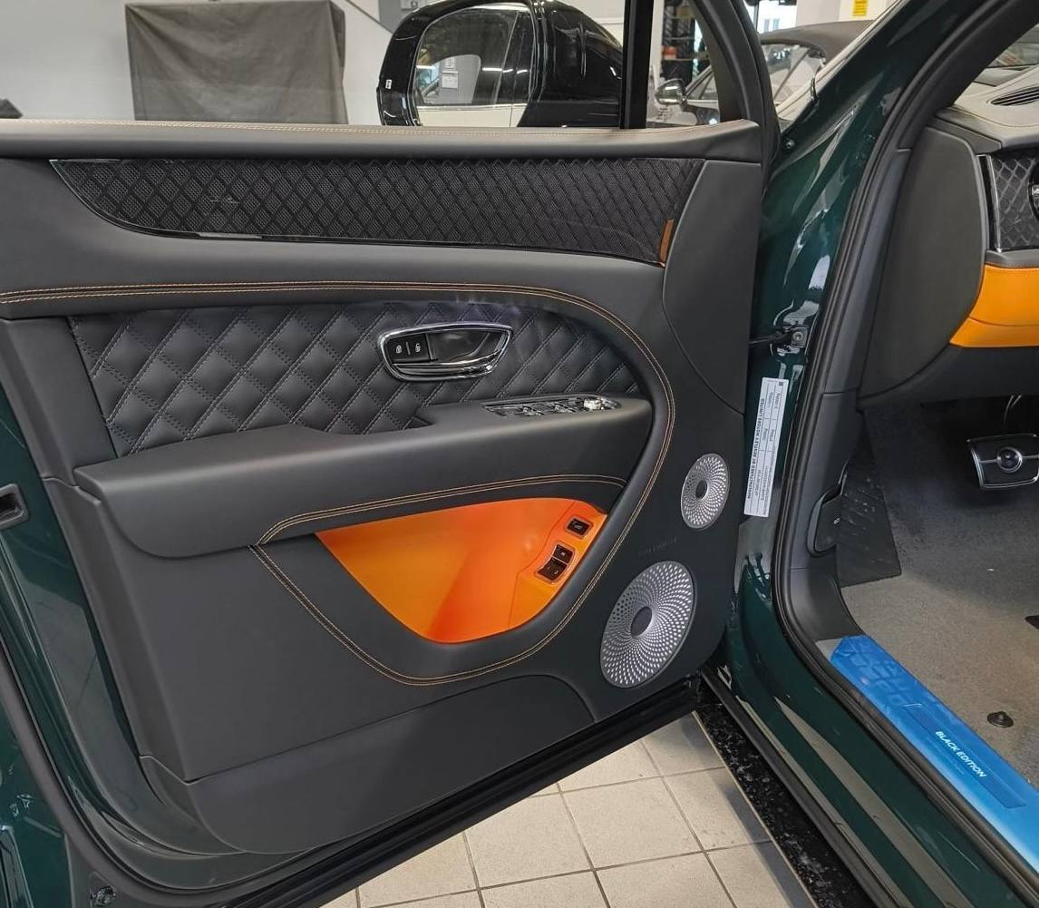 Bentley Bentayga Black Editionid-4865