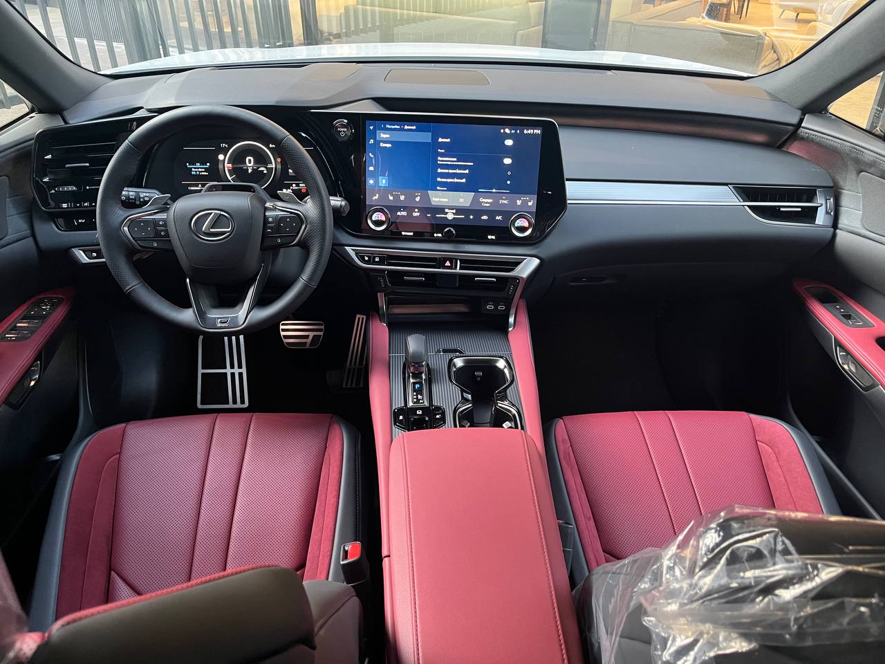 Lexus RX 500hid-4868