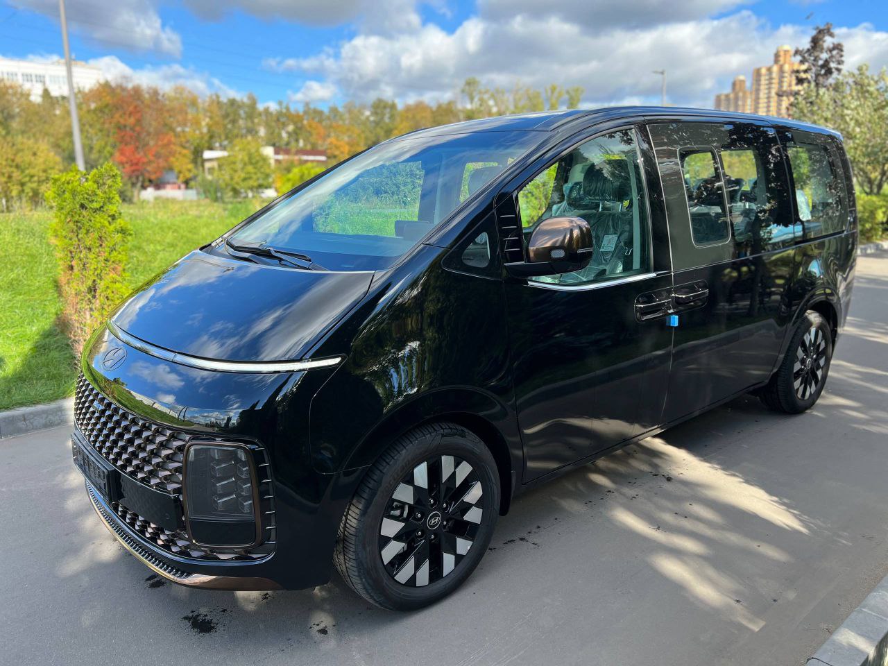 Hyundai Staria 2,2 дизель 4wdid-5108