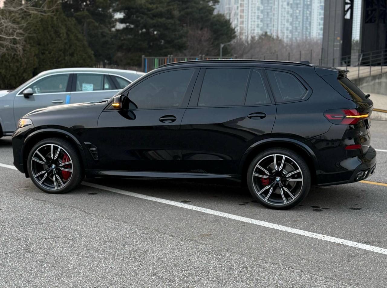 BMW X5 xDrive M60iid-3440