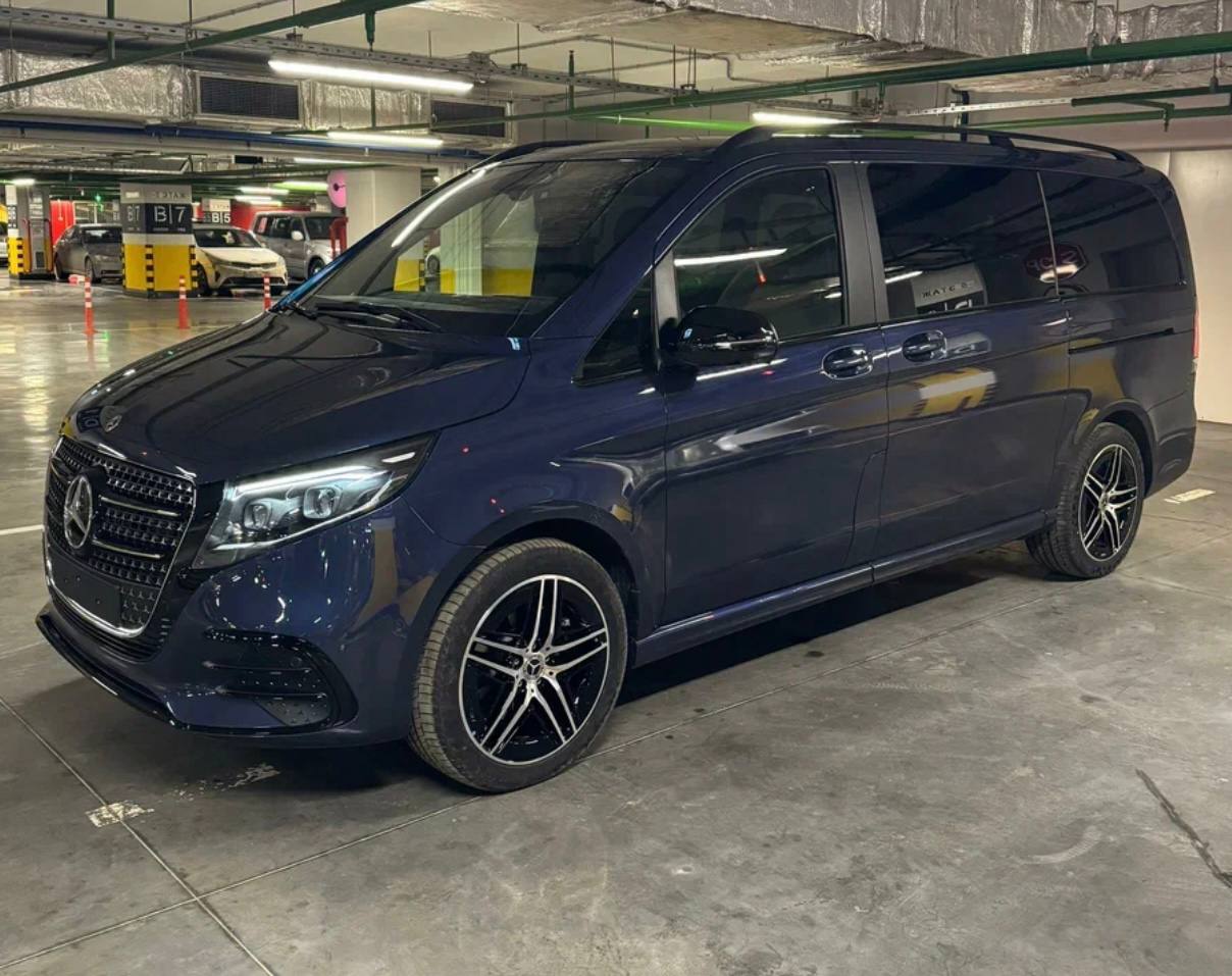 Mercedes-Benz V-class 300d 4M Longid-3441