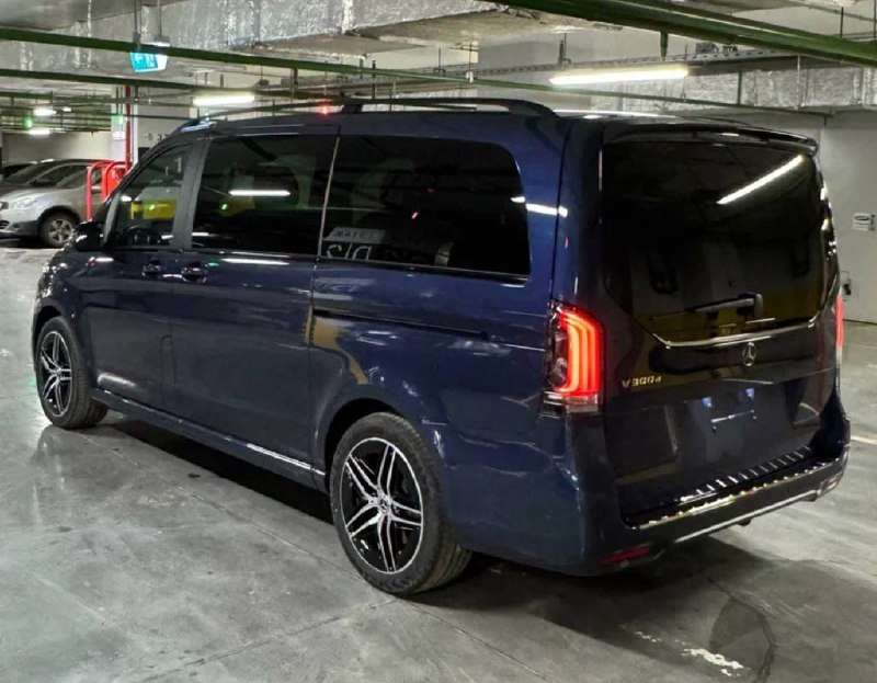 Mercedes-Benz V-class 300d 4M Longid-3441