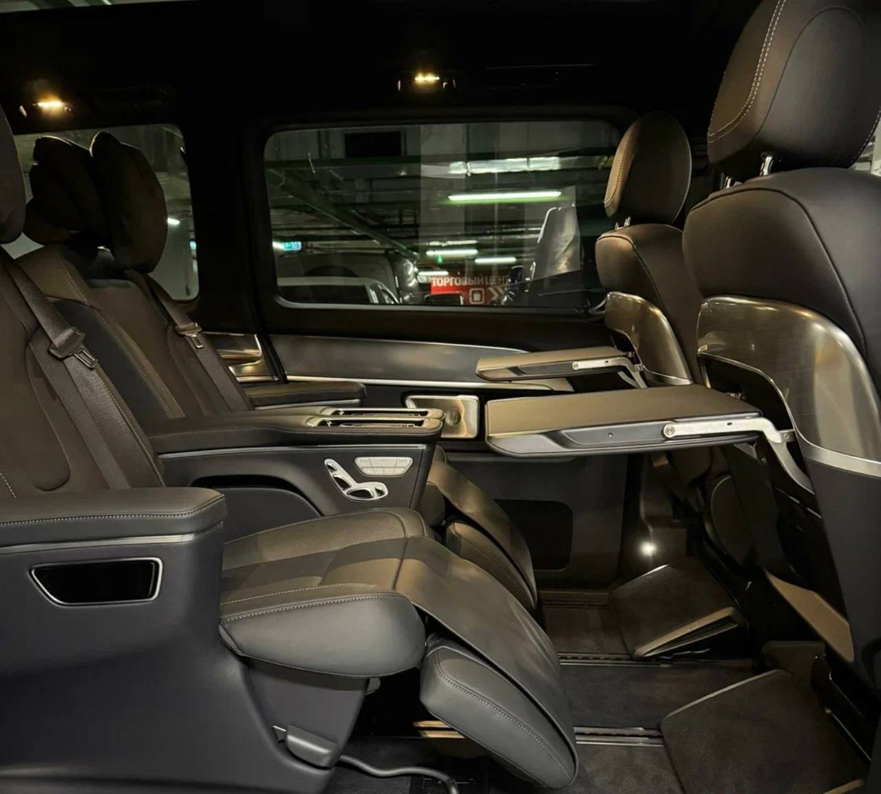 Mercedes-Benz V-class 300d 4M Longid-3441