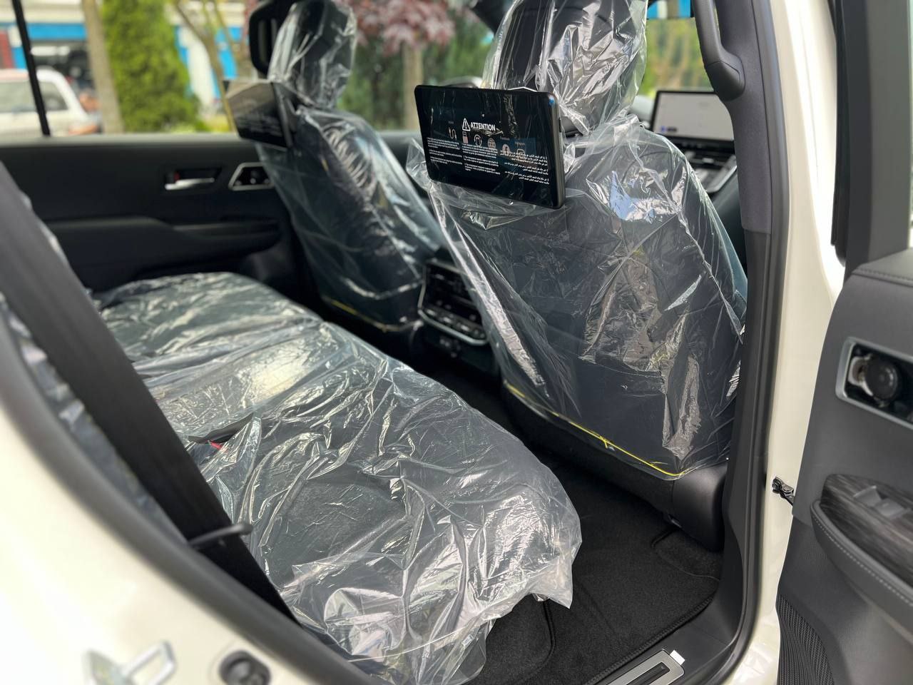 Toyota Land Cruiser 300id-3707