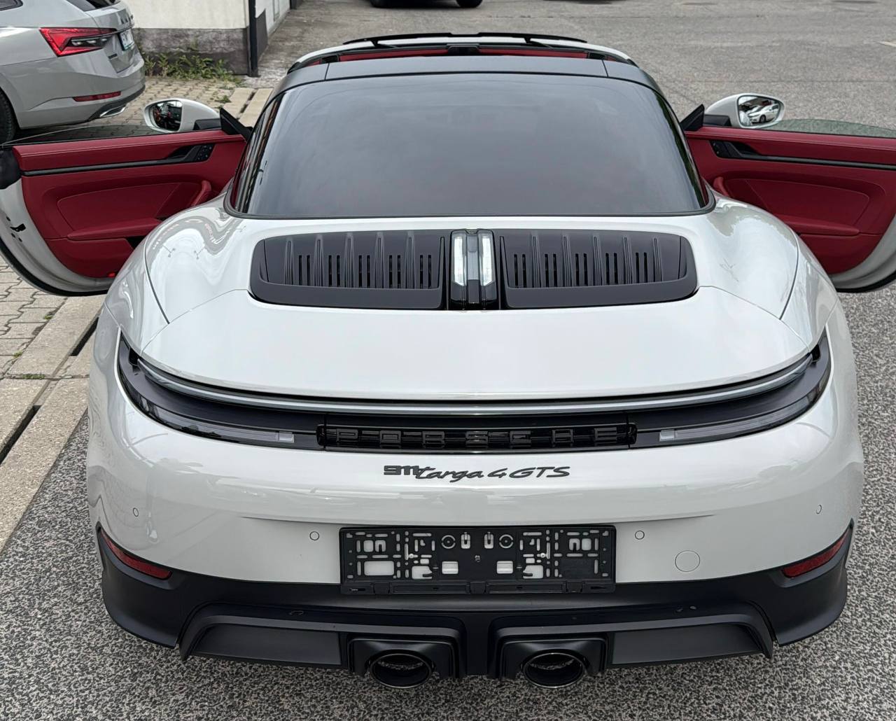 Porsche 911 Targa 4 GTS Cabrioid-3708