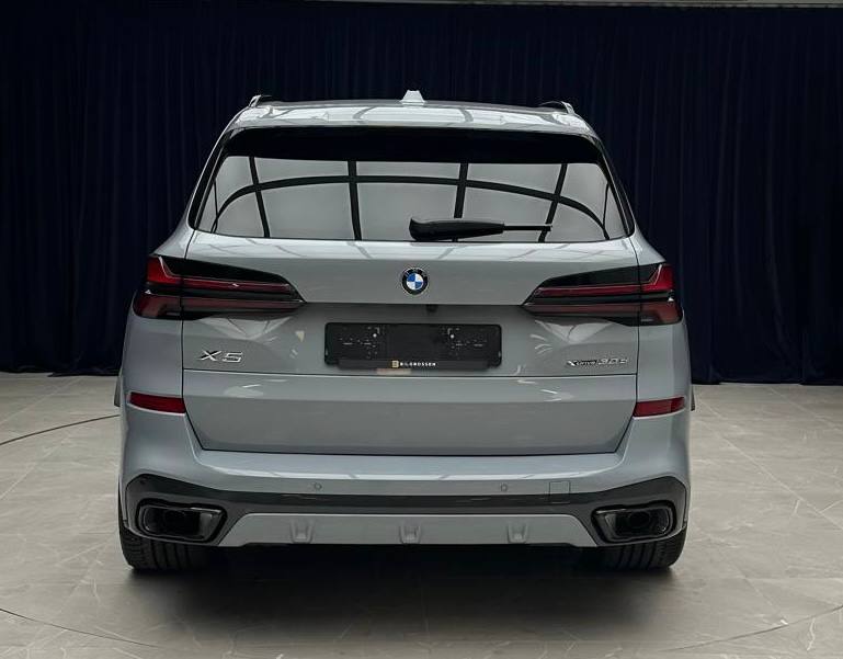 BMW X5 xDrive 30d Msportid-3711