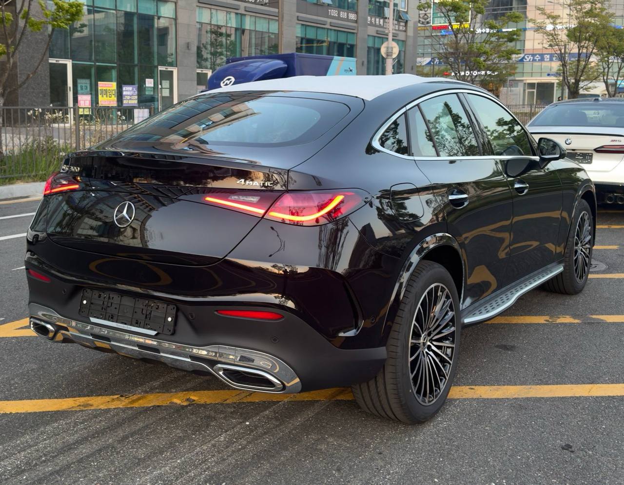 Mercedes-Benz GLC-Class 300 4M Coupeid-3715