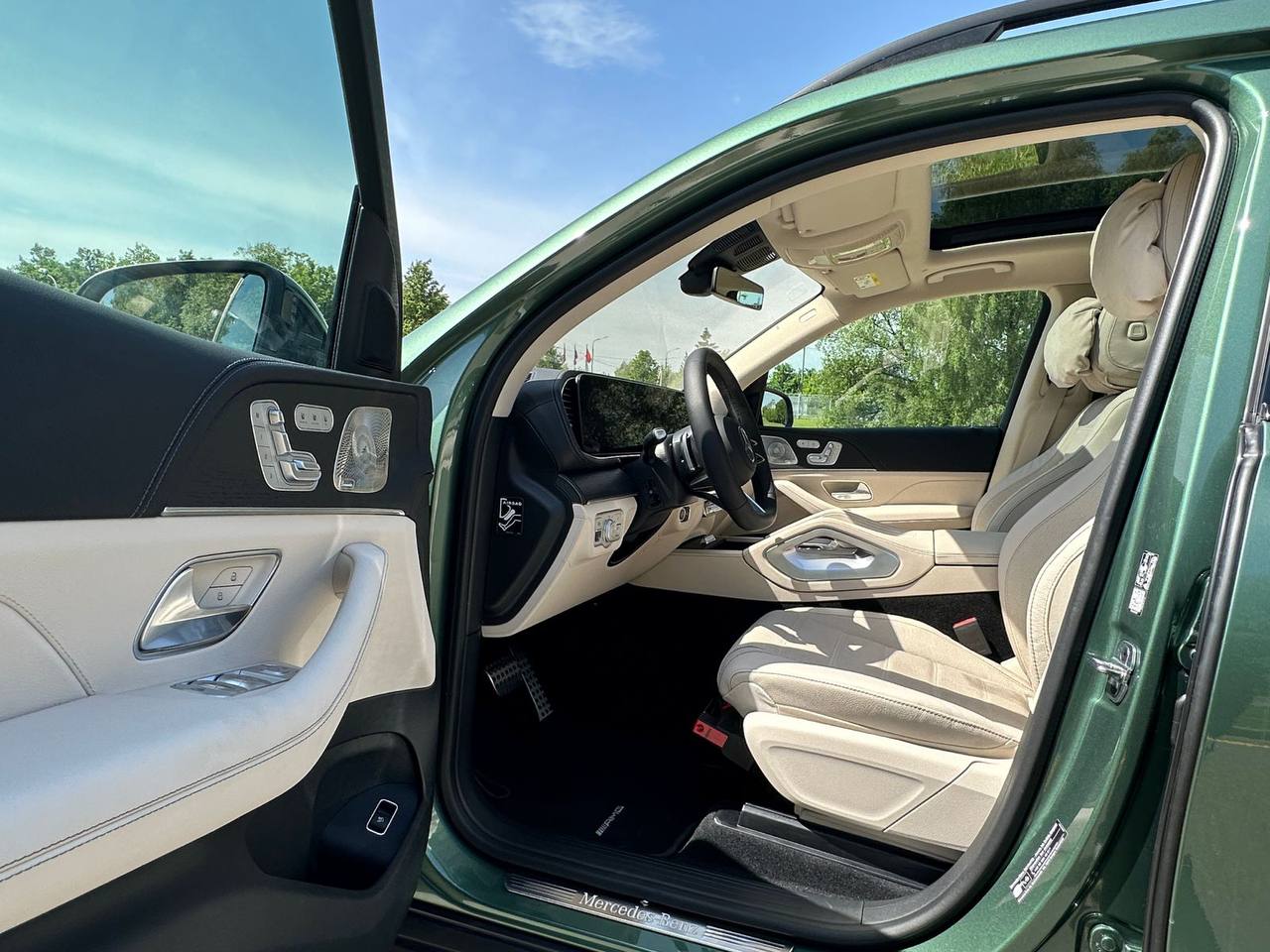 Mercedes-Benz GLS-Class 450did-3718