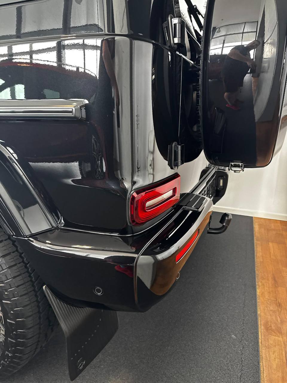 Mercedes-Benz G-Class 400id-4215