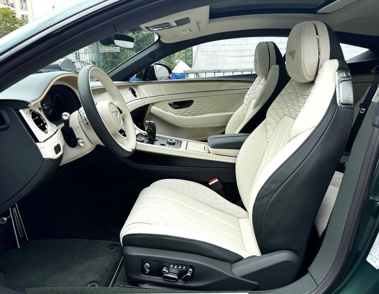 Bentley Continental GT id-4871